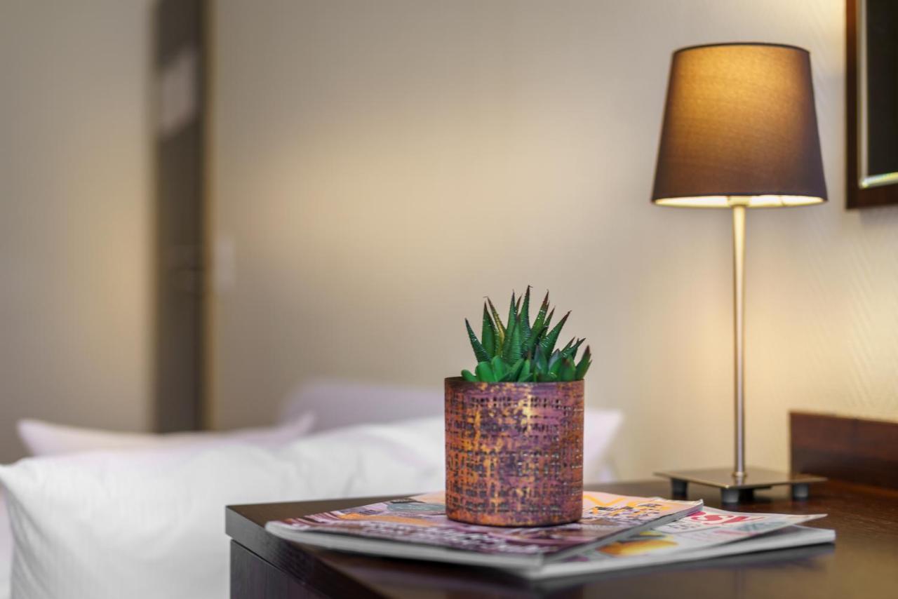 Novum Hotel Eleazar City Center Hamburg Bagian luar foto