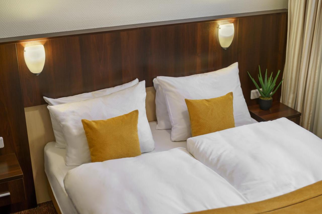 Novum Hotel Eleazar City Center Hamburg Bagian luar foto