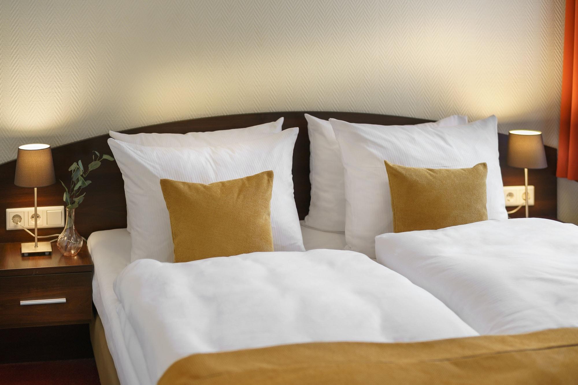 Novum Hotel Eleazar City Center Hamburg Bagian luar foto
