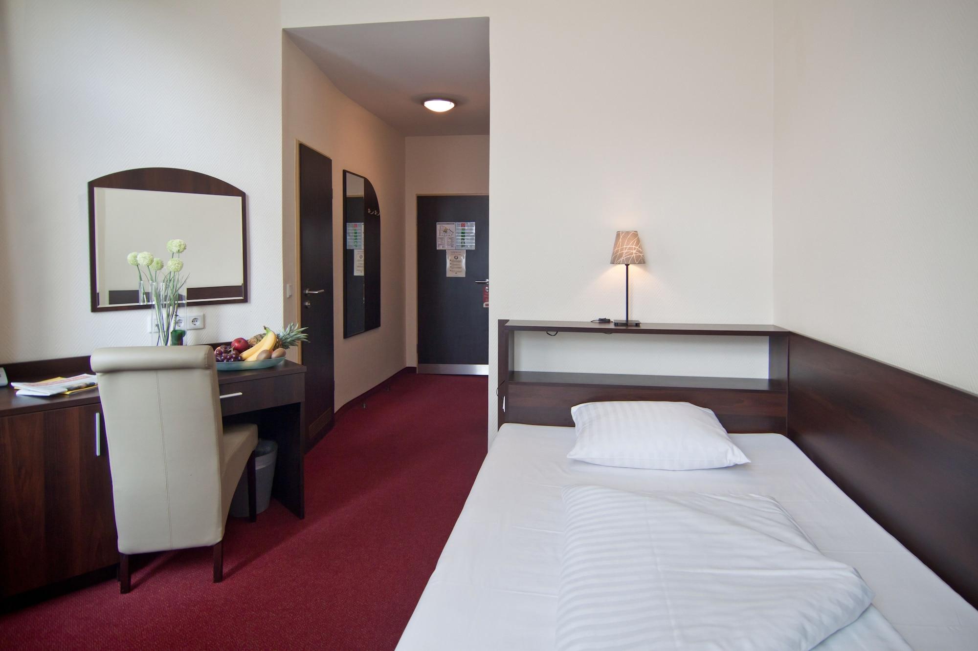 Novum Hotel Eleazar City Center Hamburg Bagian luar foto