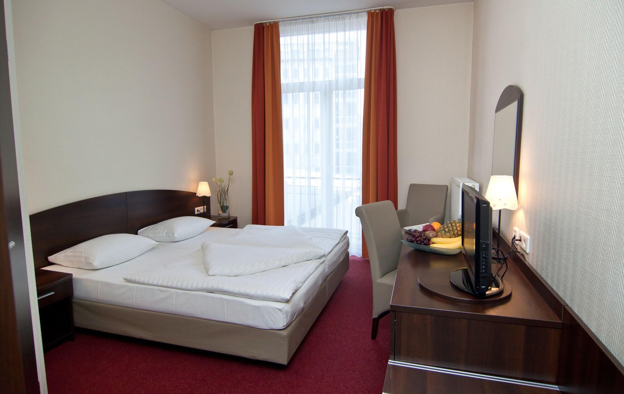 Novum Hotel Eleazar City Center Hamburg Bagian luar foto