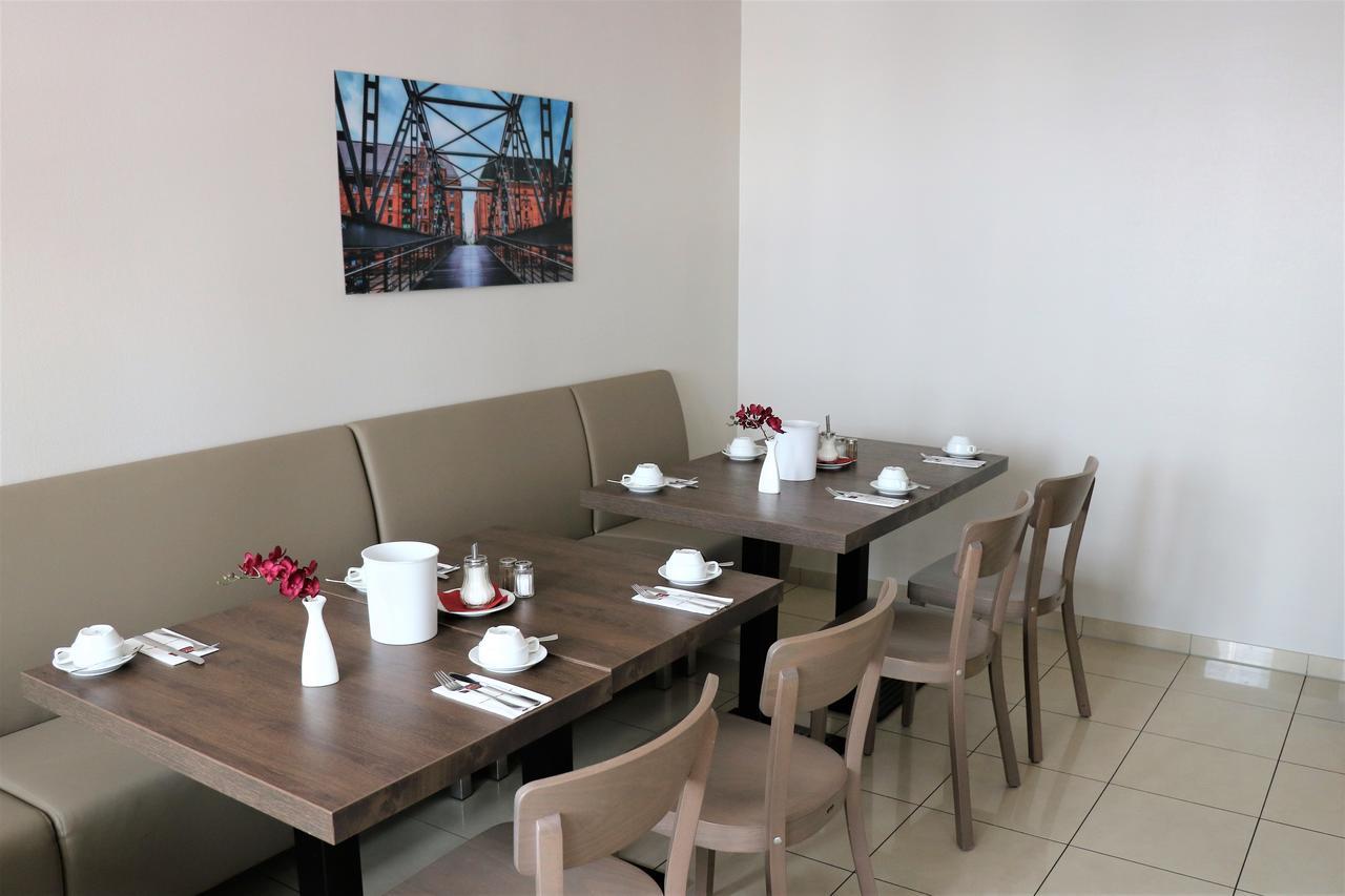 Novum Hotel Eleazar City Center Hamburg Bagian luar foto